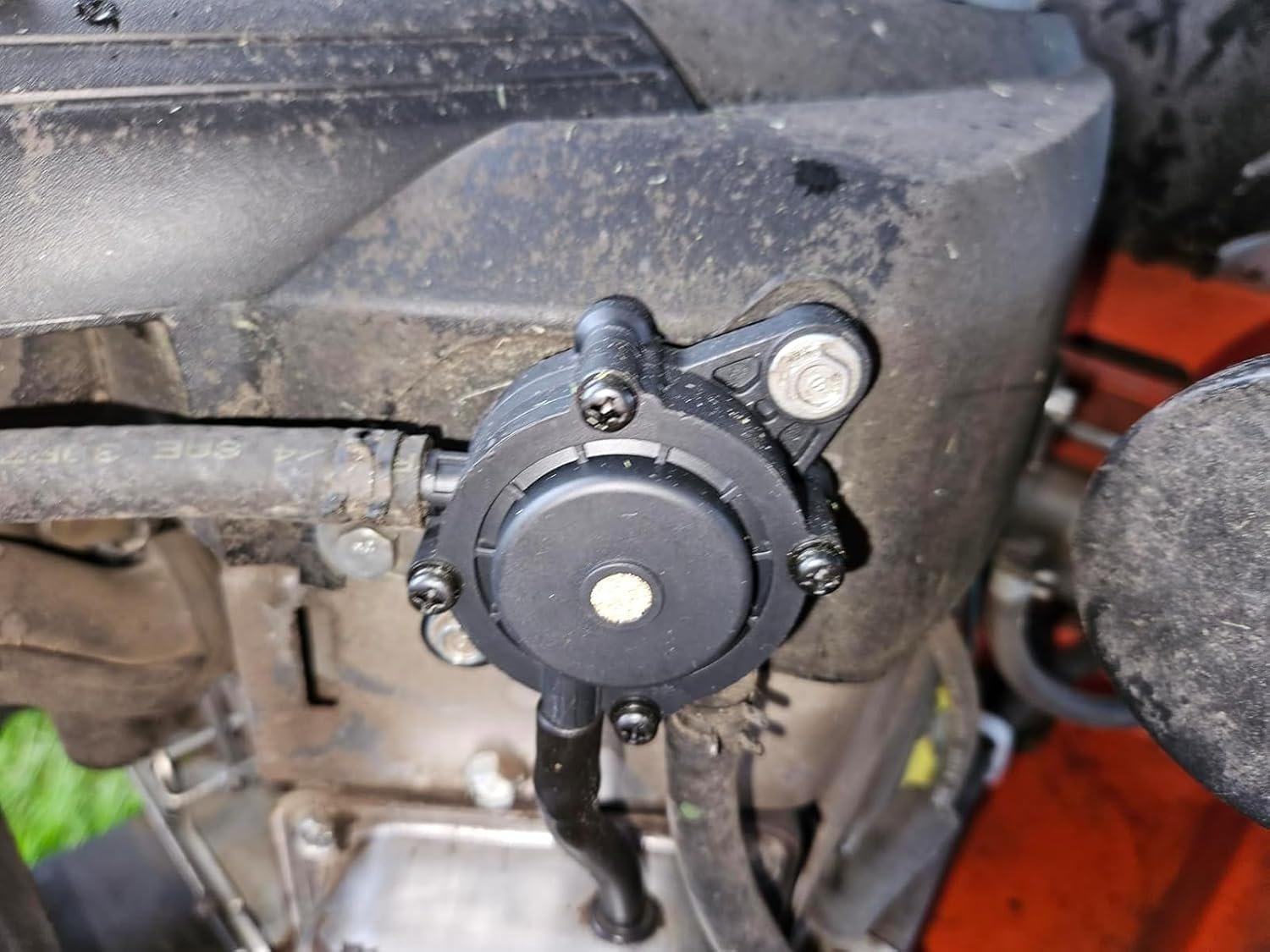 1747942591 808656 fuel pump for bs lawn mower tractor gas vacuum fuel pump with fuel filter for honda yamaha 491922 691034 692313 808492 john deere kohler 17hp 25 hp small engine.jpg