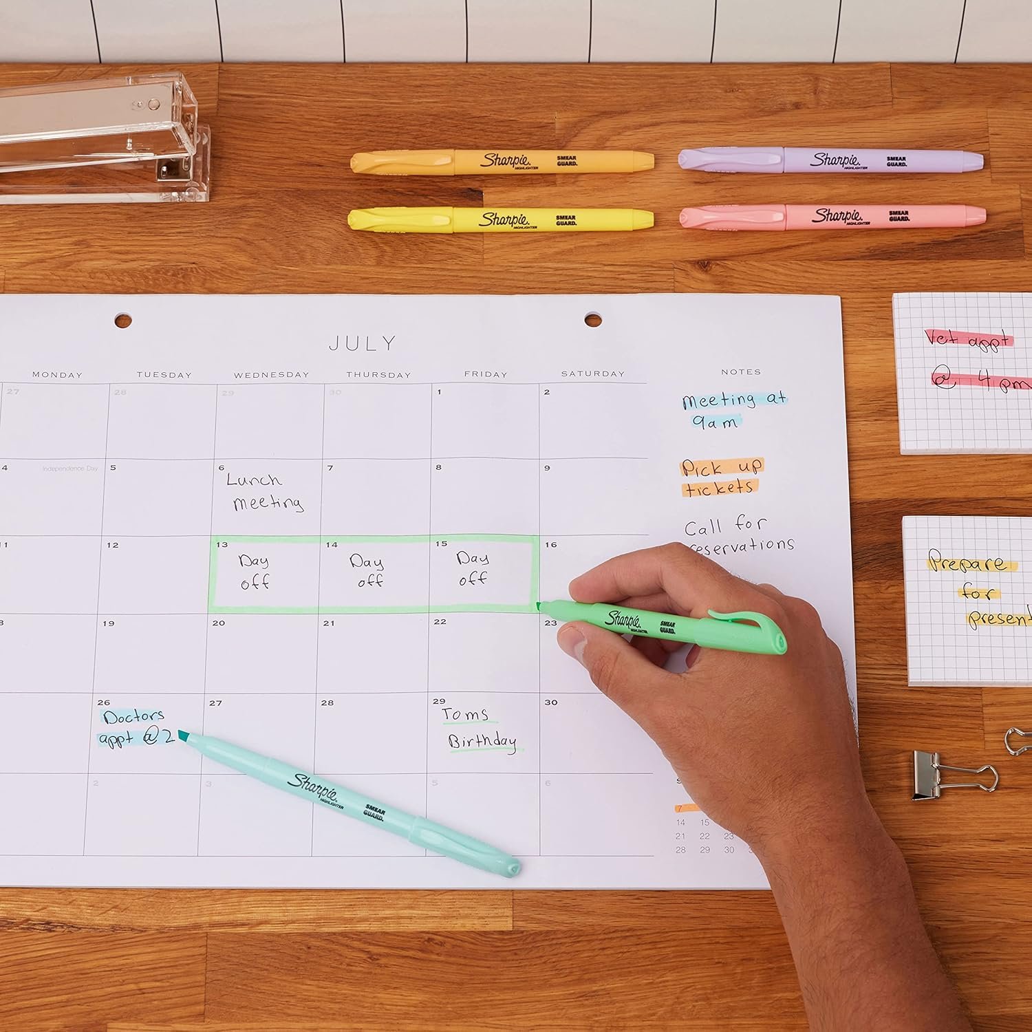 1750147591 sharpie pocket highlighters mild pastel colors assorted chisel tip 12 count.jpg