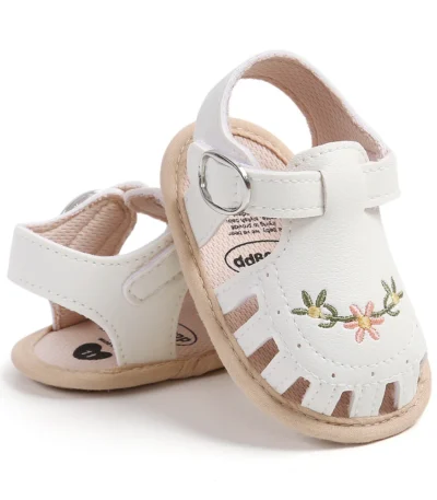 2024 Newborn Baby Girl Sandals Summer Embroidered Leisure Comfortable Lightweight Floral Soft Sole Wrap Toe Sandals For 0-18M 1