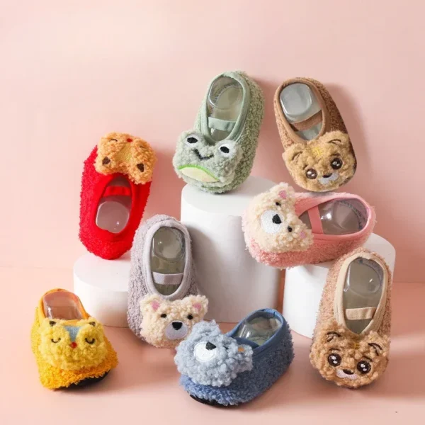 24 Autumn Winter Cartoon Baby Prewalker Socks Antiskid Children Indoor Slipper Socks Soft-soled Infant Cute First Walkers Shoes