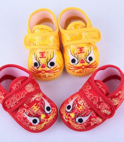 Baby shoes Chinese traditional tiger head shoes non-slip toddler shoes 1