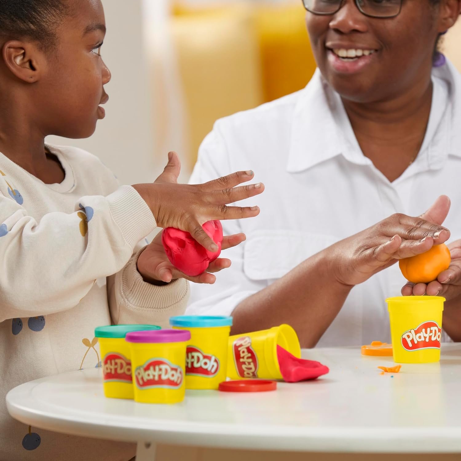 Play Doh Modeling Compound 10-Pack Case of Assorted Colors, Non-Toxic 2 oz. Cans, Back to School Gifts, Prizes, & Party Favors, Preschool Toys for Kids, Ages 2+ (Amazon Exclusive) - Image 6