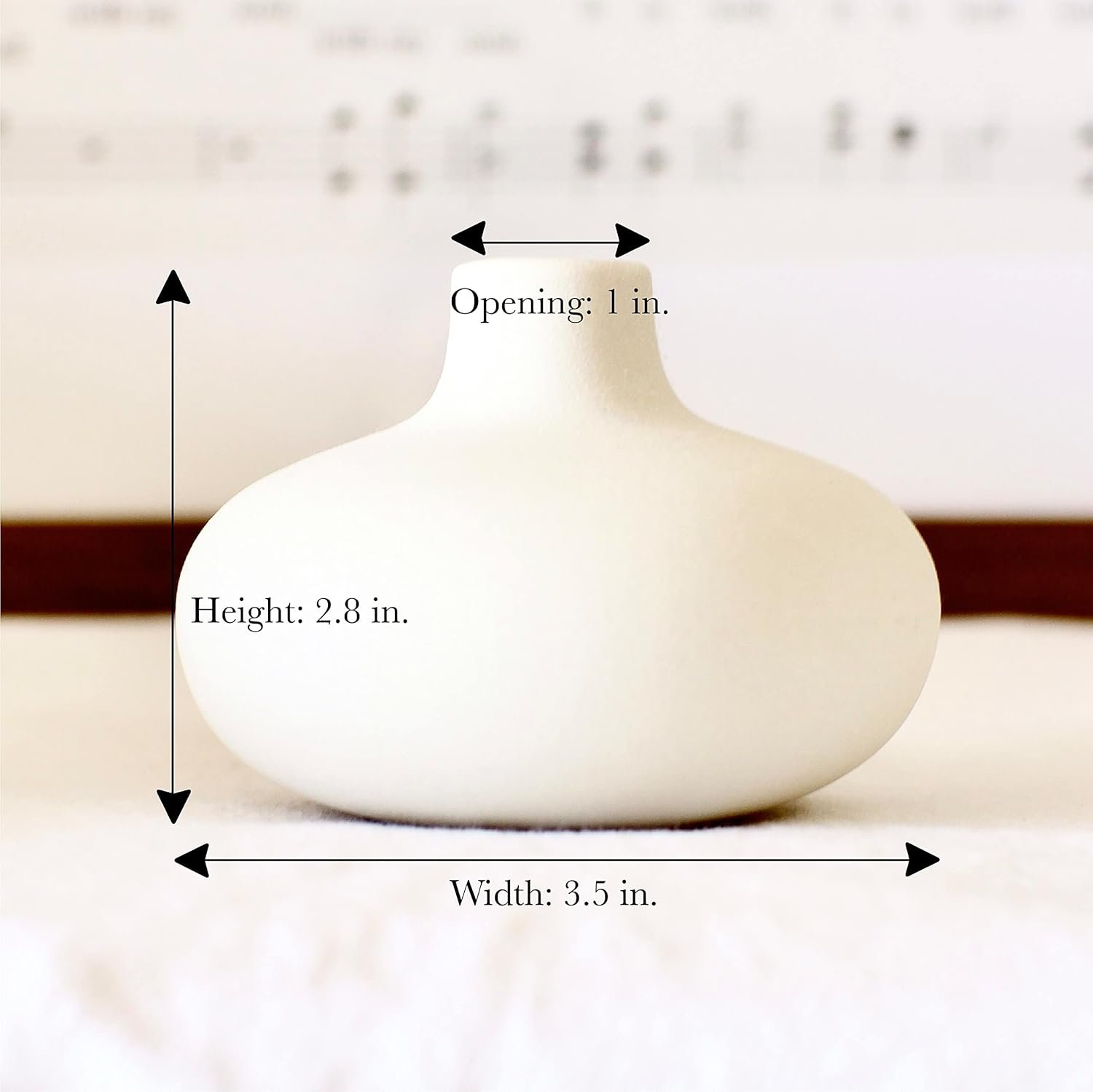 Carrot's Den - Set of 6 Nordic Minimalist White Ceramic Donut Bud Vases for Decor | Modern Boho Vases for Dry Flowers + House Plants | Wedding, Bookshelf, Home Decor, Coffee Table, Centerpiece (White) - Image 6