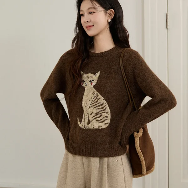 MISHOW Women’s Brown Knitted Sweater 2025 Autumn Winter Cat Pattern Jacquard Crew Neck Sweaters Loose Pullover Tops MXE94Z2991