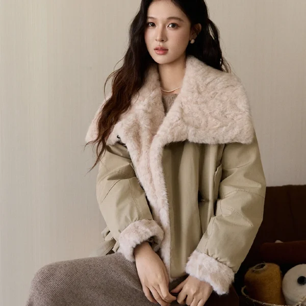 MISHOW Women’s Parka Down Jacket Winter Large Lapel Fur Collar Horn Button Coat Thick Warm Loose Padded Outerwear MXE94W1046