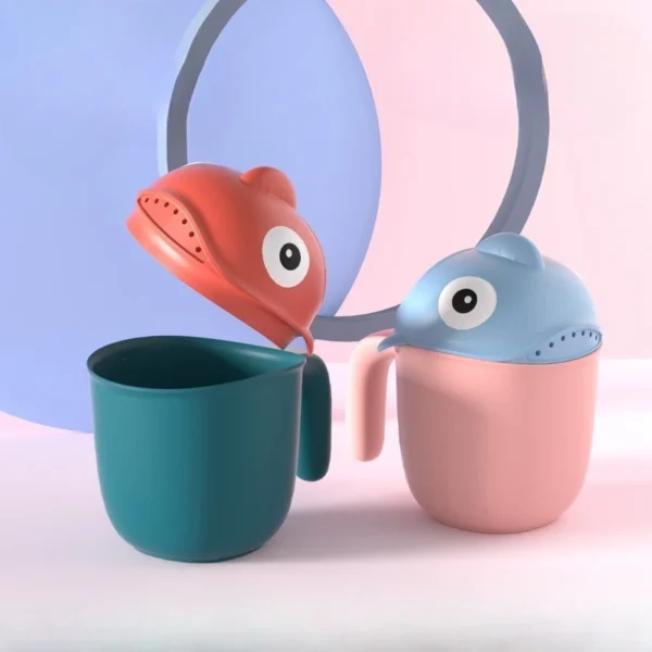 Cute Cartoon Kids Shampoo Cup Plastic Baby Shampoo Shark Cup Newborn Infant Baby Toddler Bathing Shampoo Shower Scoop 6.3inch