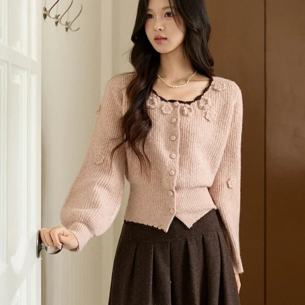 MISHOW Women’s Pink Knitted Cardigan 2025 Autumn Winter Flower Decor Lace Trim Button Cardigan Slim Warm Pullover Top MXE94Z2862
