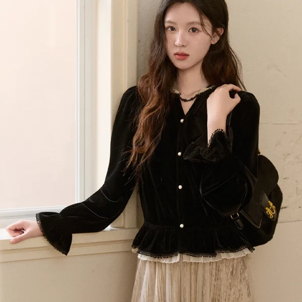 MISHOW Women’s Black Velvet Shirts 2025 Winter Retro Splicing Lace Tops Ruffle Hem Pearl Button Puff Sleeve Shirt MXE94X2516