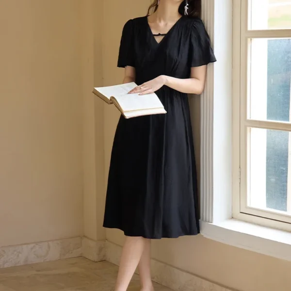 DUSHU French Style V-neck Elegant Casual Dress Summer New A-Line Long dress 2024 New Hepburn Style Ladies Dress 24DS82646