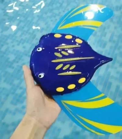 Hydrodynamic Manta Rays Press Forward Children’s Baby Beach Pool Water Splashing Play with Water Model Fish Toys