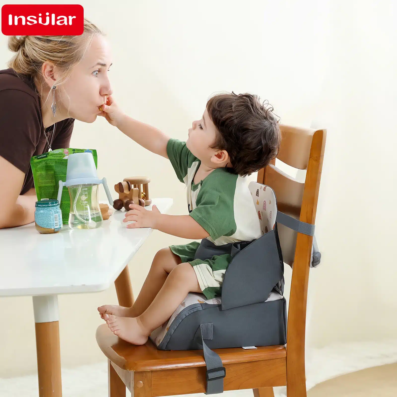 Insular 2-IN-1 Seat Suit Portable Anti-slip Booster Seat +Diaper Bag Multi-functional Dining Chair Seat Cushion Convenient 1-3Y Insular 2-IN-1 Seat Suit Portable Anti-slip Booster Seat +Diaper Bag Multi-functional Dining Chair Seat Cushion Convenient 1-3Y